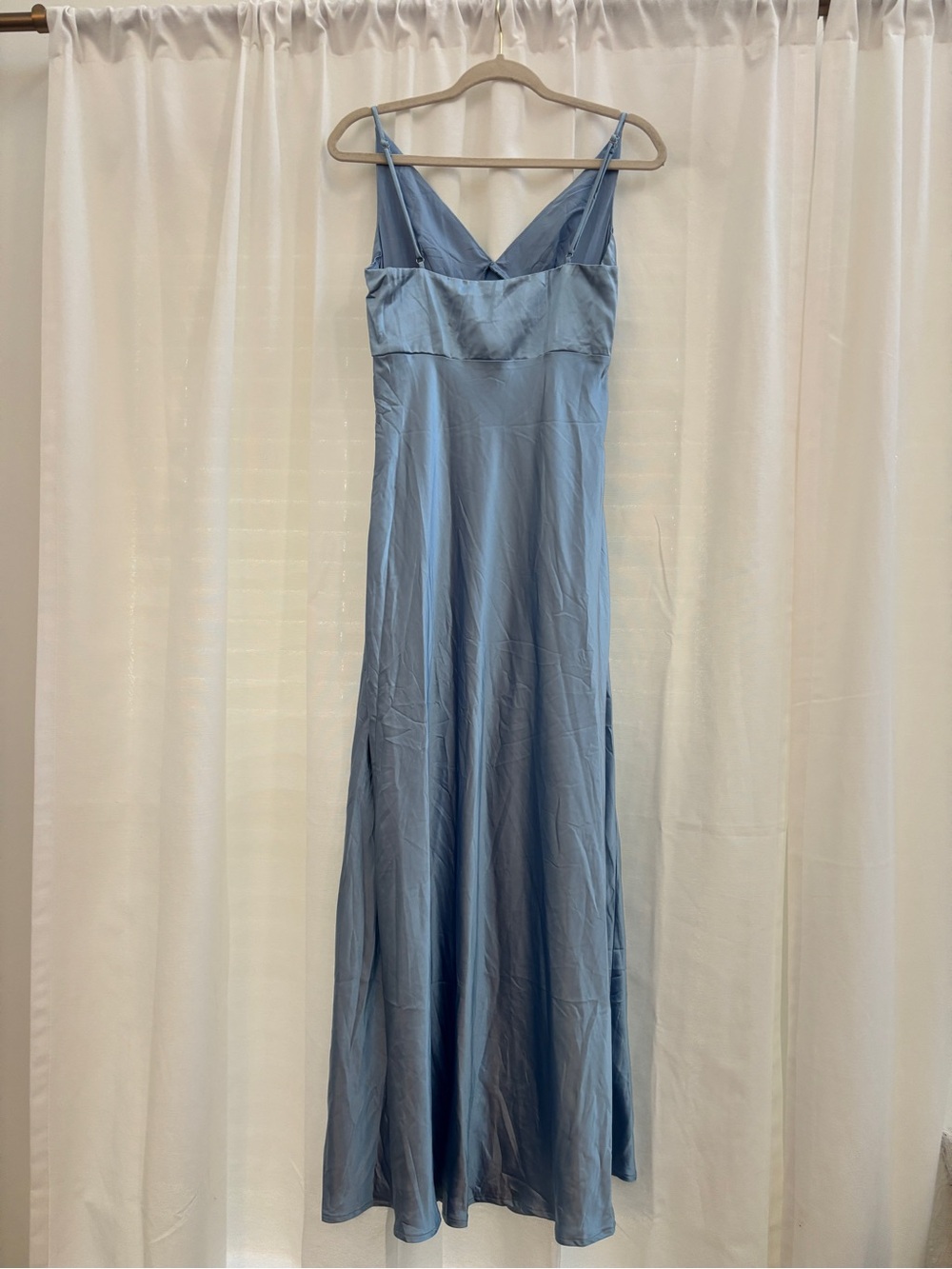 Selfie Leslie Light Blue Satin Slip Gown - Picture 2 of 5